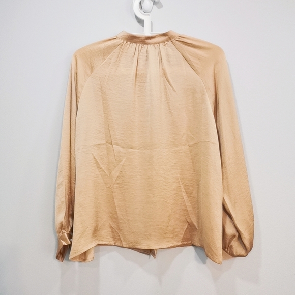 Fenn Wright Manson Blouses - Picture 2 of 6